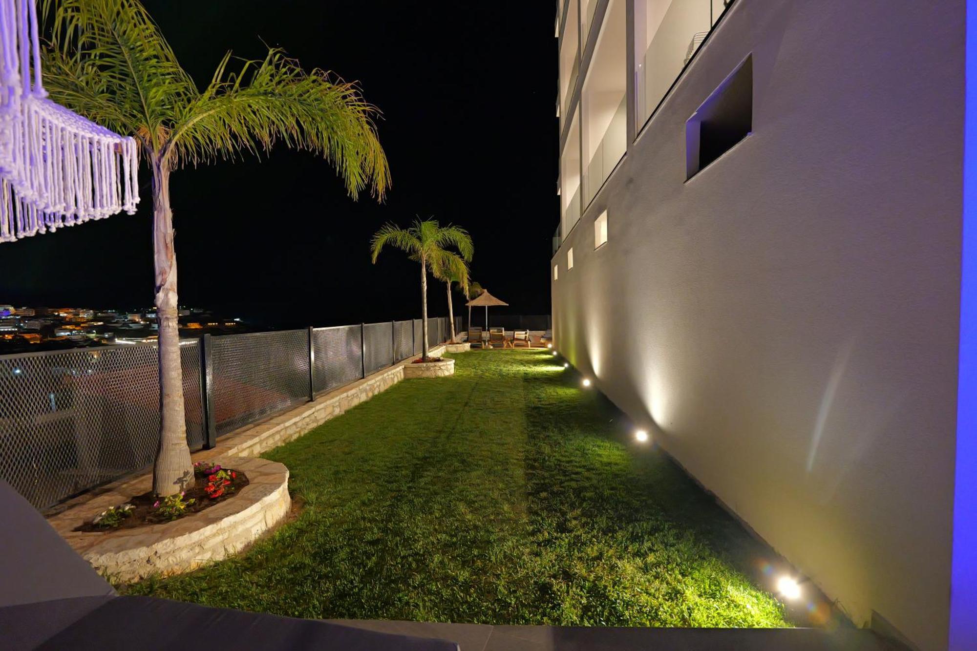 Ori Mare Hotel คซามิล ภายนอก รูปภาพ
