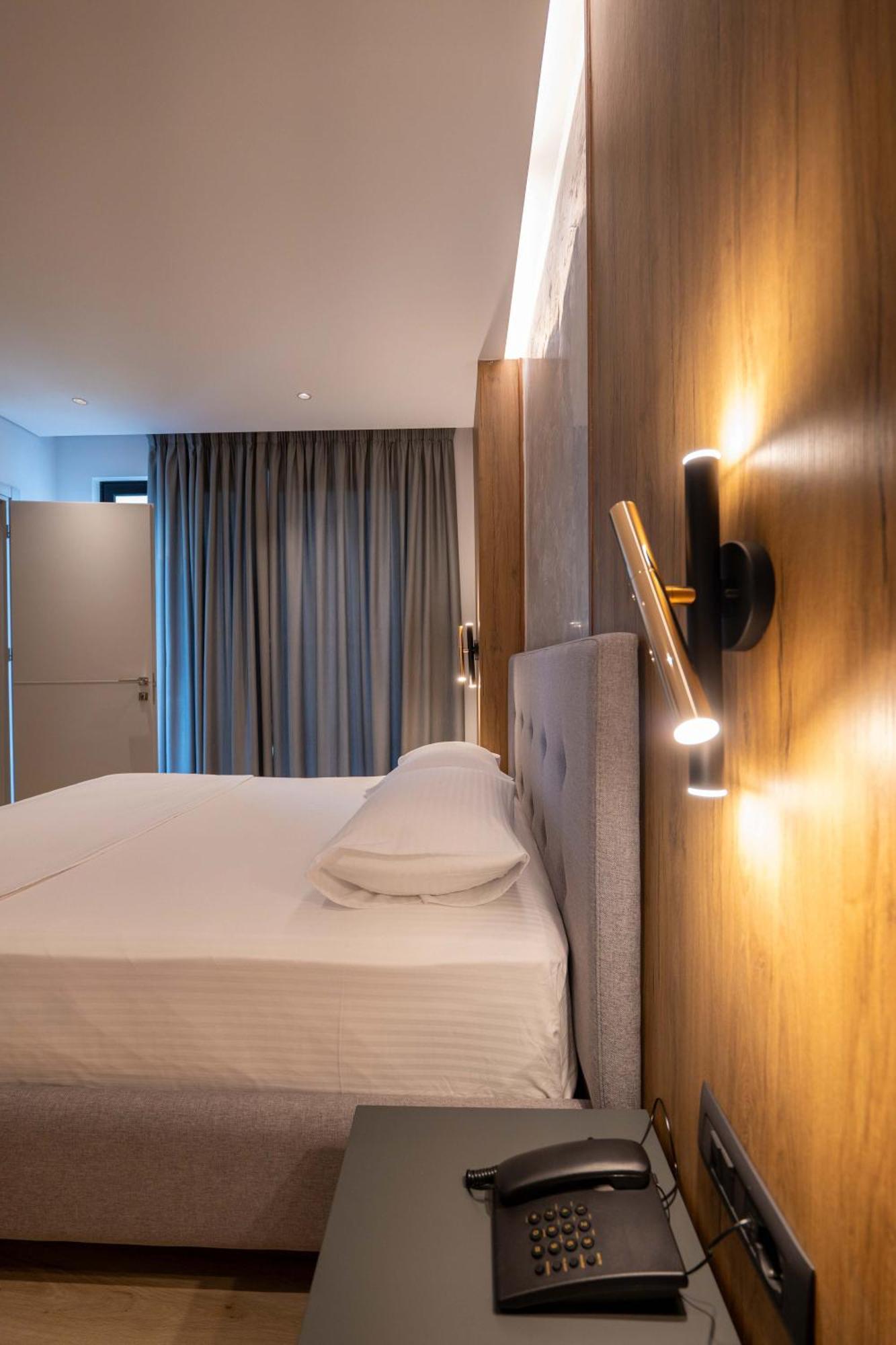 Ori Mare Hotel คซามิล ภายนอก รูปภาพ