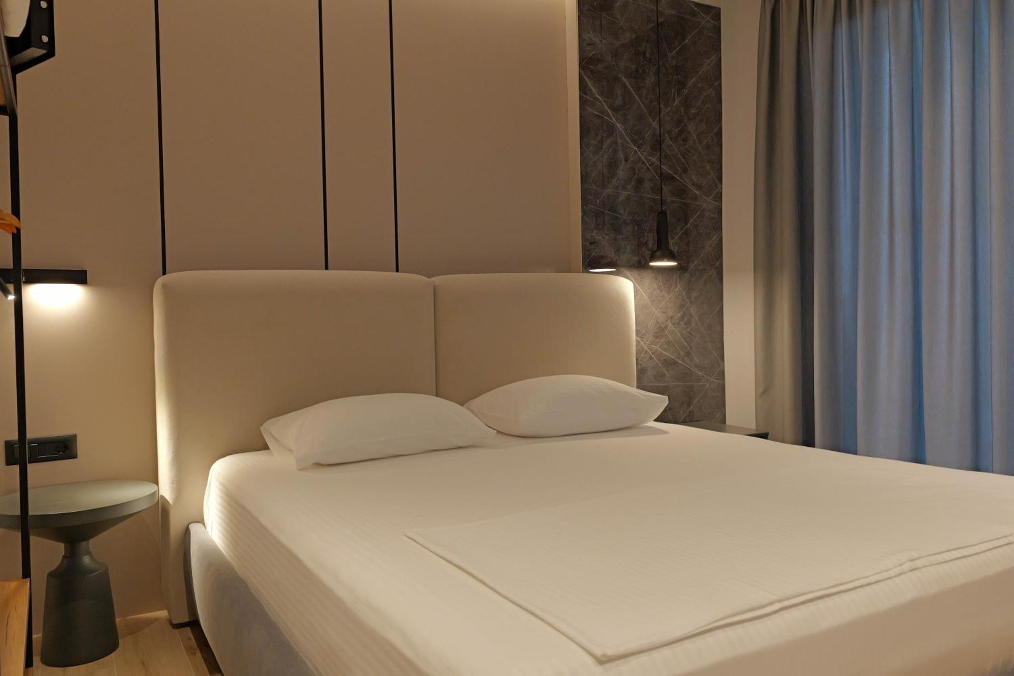 Ori Mare Hotel คซามิล ภายนอก รูปภาพ