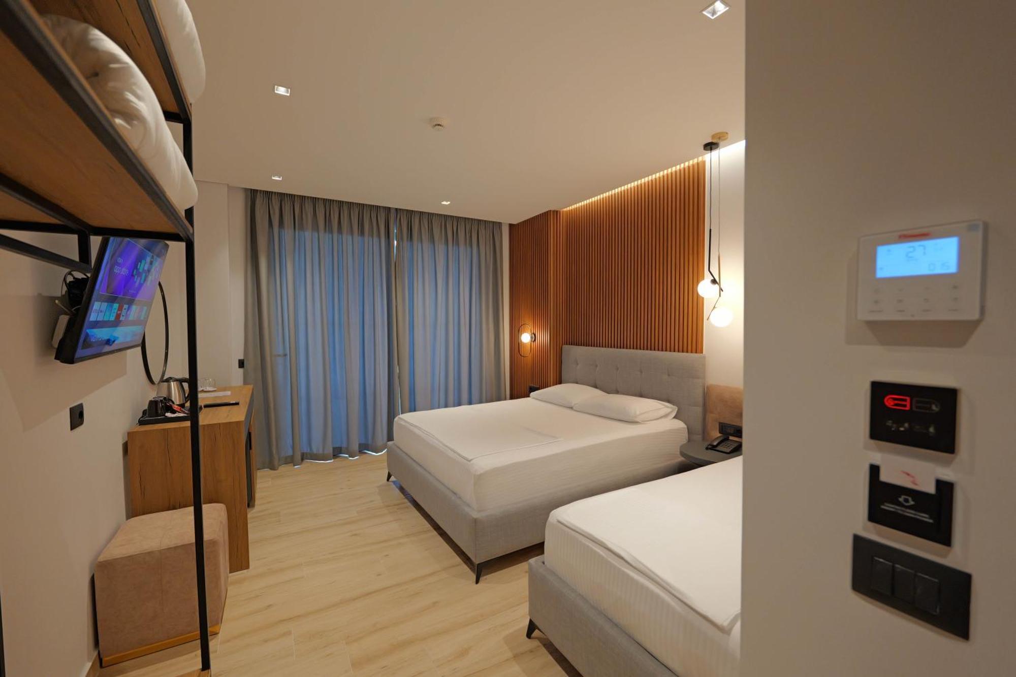 Ori Mare Hotel คซามิล ภายนอก รูปภาพ